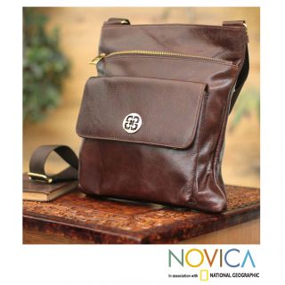 Leather Arequipa Traveler Medium Messenger Bag (Peru) Today $189.99