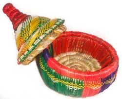 Handcrafted Ethiopian Multi colored Wicker Basket (Ethiopia